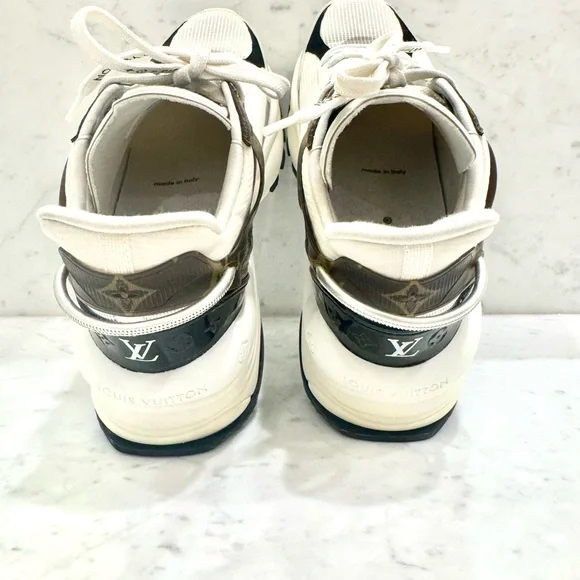 Authentic Louis Vuitton Women’s  Run 55 Trainers Sneakers - size 6.5 US - Picture 6 of 15